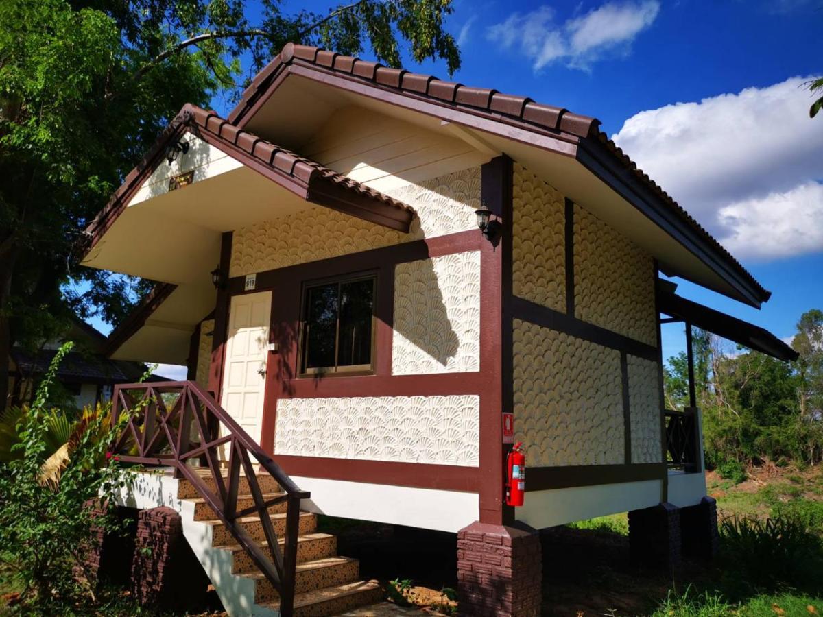 RS Phong Riverside Resort Khon Kaen Buitenkant foto