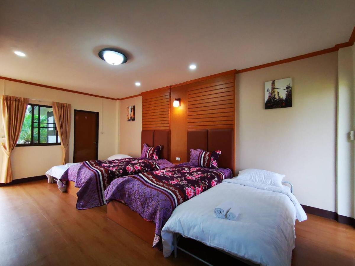 RS Phong Riverside Resort Khon Kaen Buitenkant foto