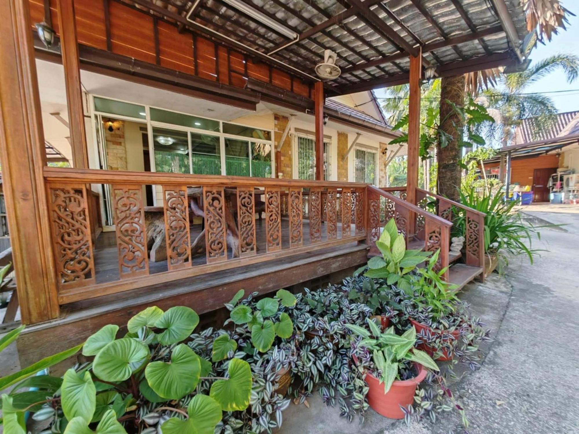 RS Phong Riverside Resort Khon Kaen Buitenkant foto