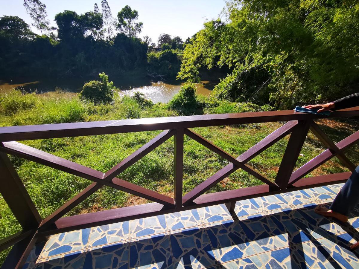 RS Phong Riverside Resort Khon Kaen Buitenkant foto