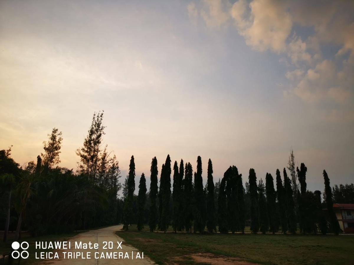 RS Phong Riverside Resort Khon Kaen Buitenkant foto
