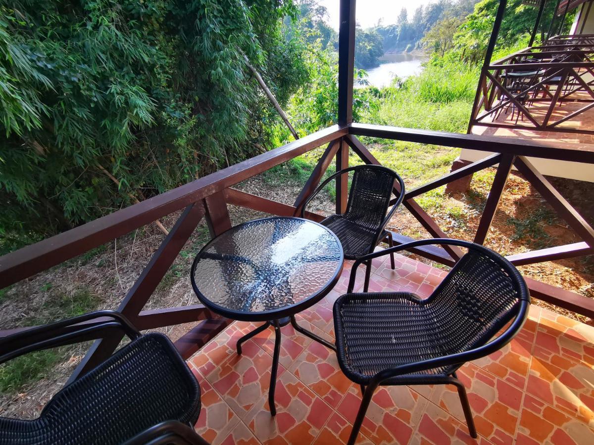 RS Phong Riverside Resort Khon Kaen Buitenkant foto